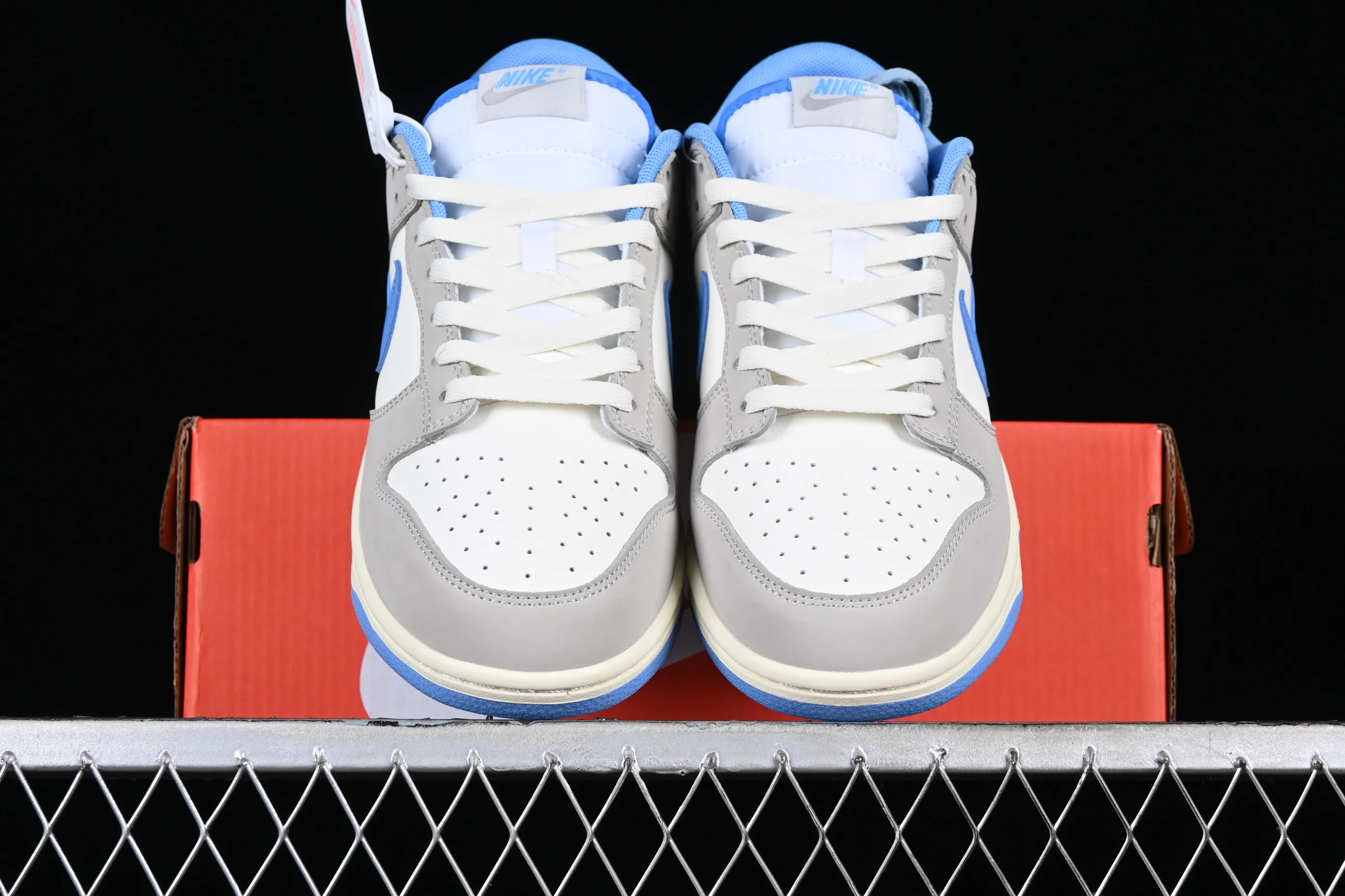 All categories Nk SB Dunk series Nk SB Dunk Low low-top sneakers F version Nk Dunk Low "Athletic Department" gray blue SB low-top casual sneakers FN7488-133